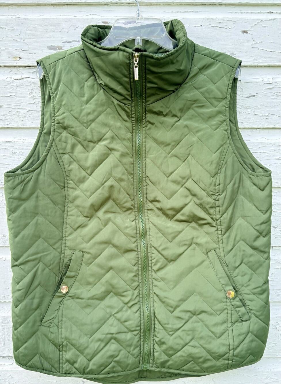 Lincoln Outfitters Vest Quilted Thermal Womens XL Green Full Zip Snap Hiking